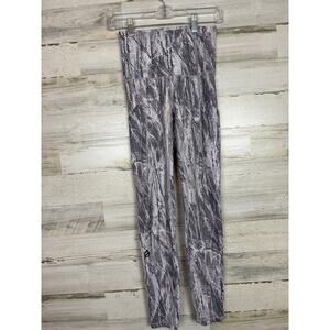 P'tula womens Medium Chandre Birch gray long gym legging pocket workout stretch
